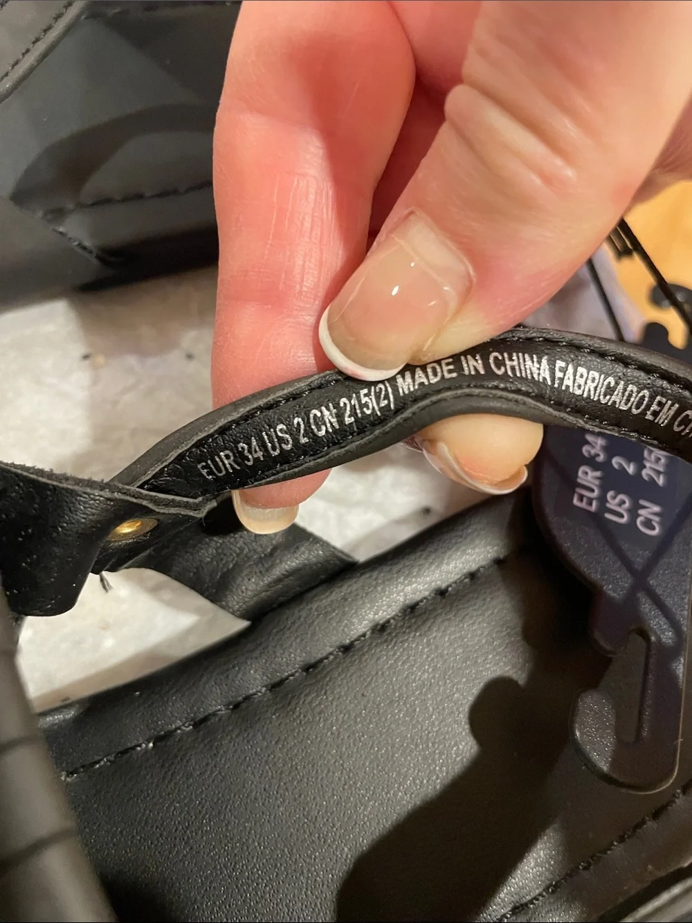 2 Pairs Girls H&M and American Eagle Sandals